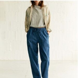 Imogene + willie ventura chore pant in washed indigo (LIKE NEW), size M